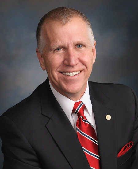 Official portrait of Thom Tillis, Republican outgoing senator in the North Carolina 2026 U.S. Senate race.